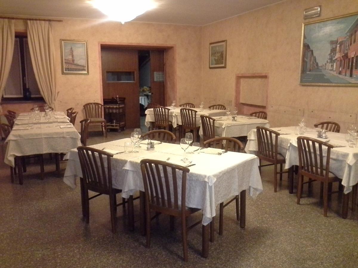 Hotel Ticino Ristorante Chierico Carbonara al Ticino Exterior foto